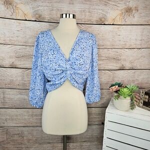Abercrombie & Fitch Floral Twist Front Crop Top‎ Long Sleeve Blue Medium